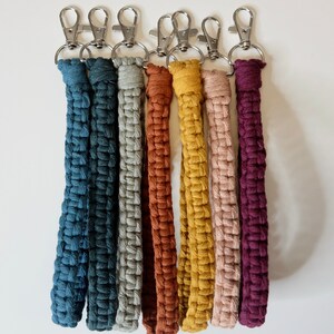 Macrame wristlet, Macrame keychain, Boho Accessory