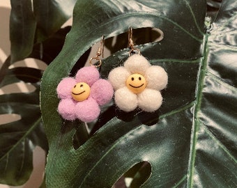 Cute Felt Daisy Flower Indie Kid Core Dangle Earrings