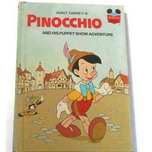 Walt Disney&#39;s Pinocchio And His Puppet Show Adventure - Wonderful World Of Reading Hardback Book 1973