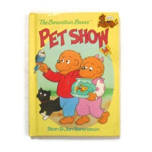 The Berenstain Bears:  Pet Show by Stan and Jan Berenstain * Hardback Kids Book