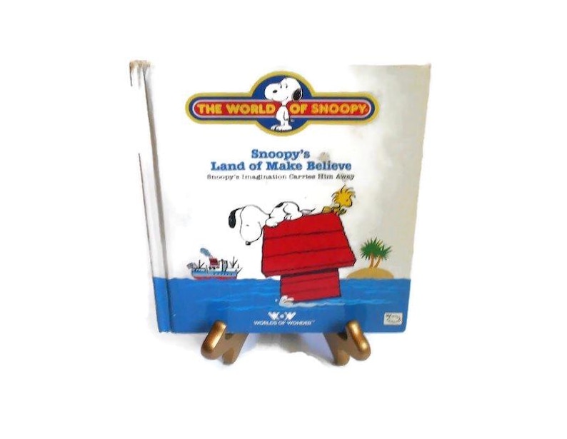 The World of Snoopy: Snoopy's Land of Make Believe * Charles M. Schultz ...