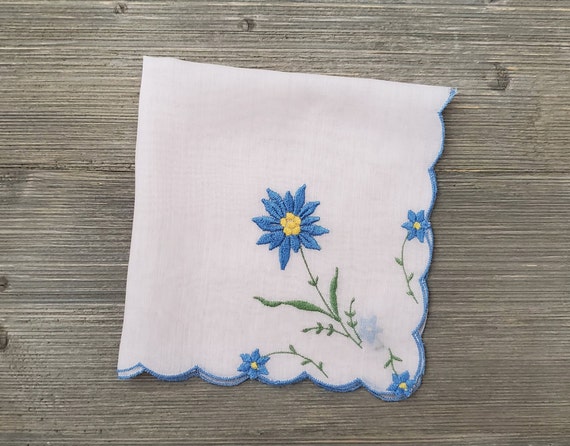 Pale Pink Hankie, Blue Embroidered Flowers, Vinta… - image 3