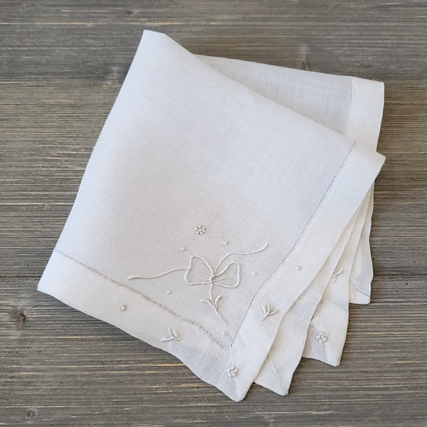 White Linen Handkerchief, Vintage Embroidered Hankie, Bride's Wedding Keepsake