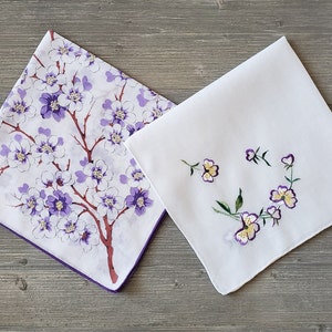 2 Purple Blossoms Hankies, Floral & Embroidered Vintage Handkerchiefs, Soft Cotton Ladies Hankies, Spring Flowers image 5