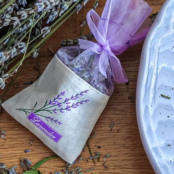 Lavender Sachet, Organic Lavender Dried Flower Buds, Potpourri Bags, Air Freshener for Drawers, Closet Deodorizer, Natural Moth Repellent