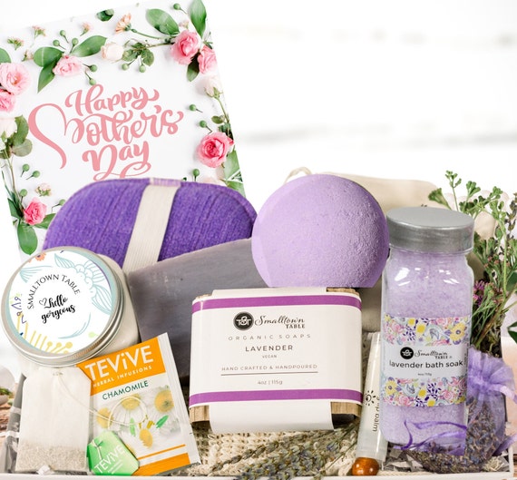 Spa Gift Box for Women  Luxurious Self Care Package with Blanket – Happy  Hygge Gifts