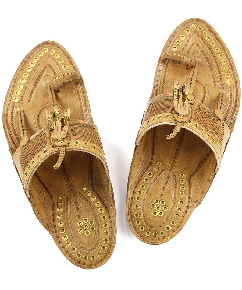 kolhapuri chappal for mens