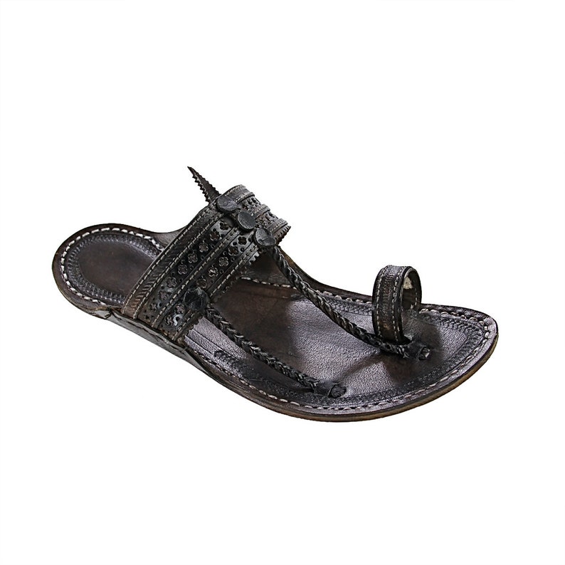 black kolhapuri leather chappals