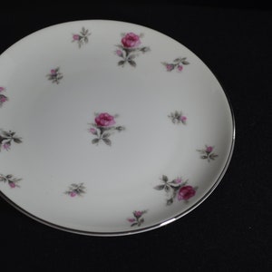 Meito China Rose Chintz Dessert Plate