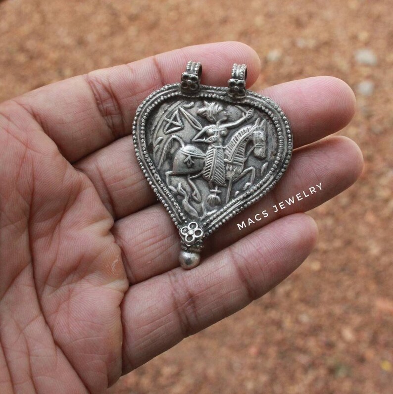 Bhumiya raj pendant- Rajasthani Tribal Silver Pendant Rajasthani Pendant Rajasthani Jewelry Indian Tribal Pendant-Tribal Indian Amulet