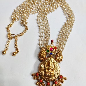 925 Sterling Silber Kundan Perle vergoldete Halskette – Mehrlagige Perlenbündel-Halskette – Hochzeitsschmuck – traditioneller indischer Navratna-Schmuck