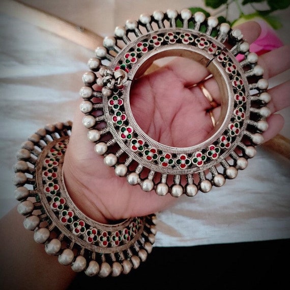 Vintage Rajasthani Sterling Silver Spike Bracelet Vintage Rajasthani Sterling Silver Spike Bracelet
