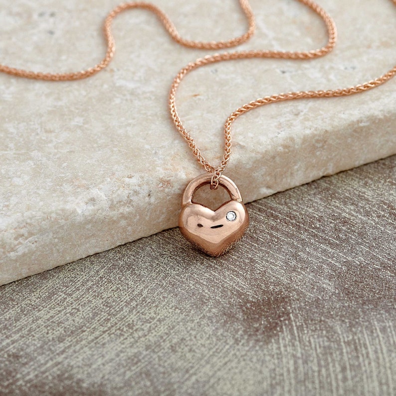 chunky rounded rose gold heart necklace with diamond