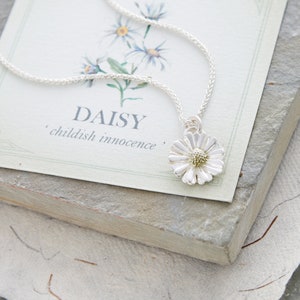 Daisy Flower Solid Sterling Silver Necklace With Optional Gift Card Daisy Pendant Flower Necklace Floral Gift Flower Jewelry Silver/Gold Middle