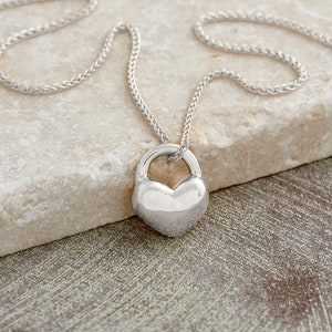 chunky rounded silver heart necklace