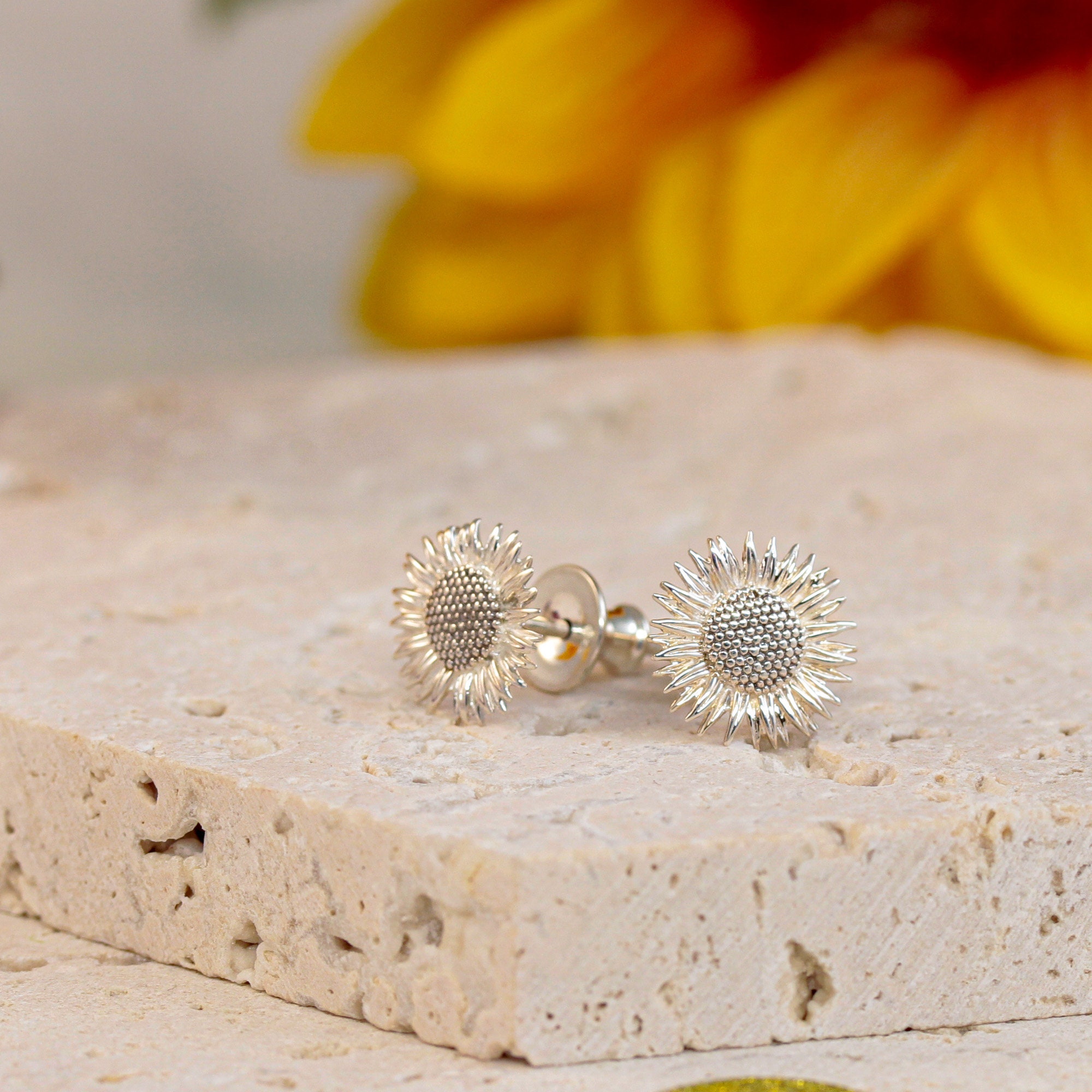 Silver sunflower cheap stud earrings
