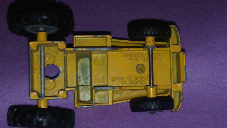 Kingsize No 7. 2 Dump Truck and No