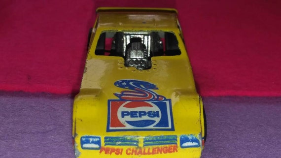 hot wheels 1977 pepsi challenger
