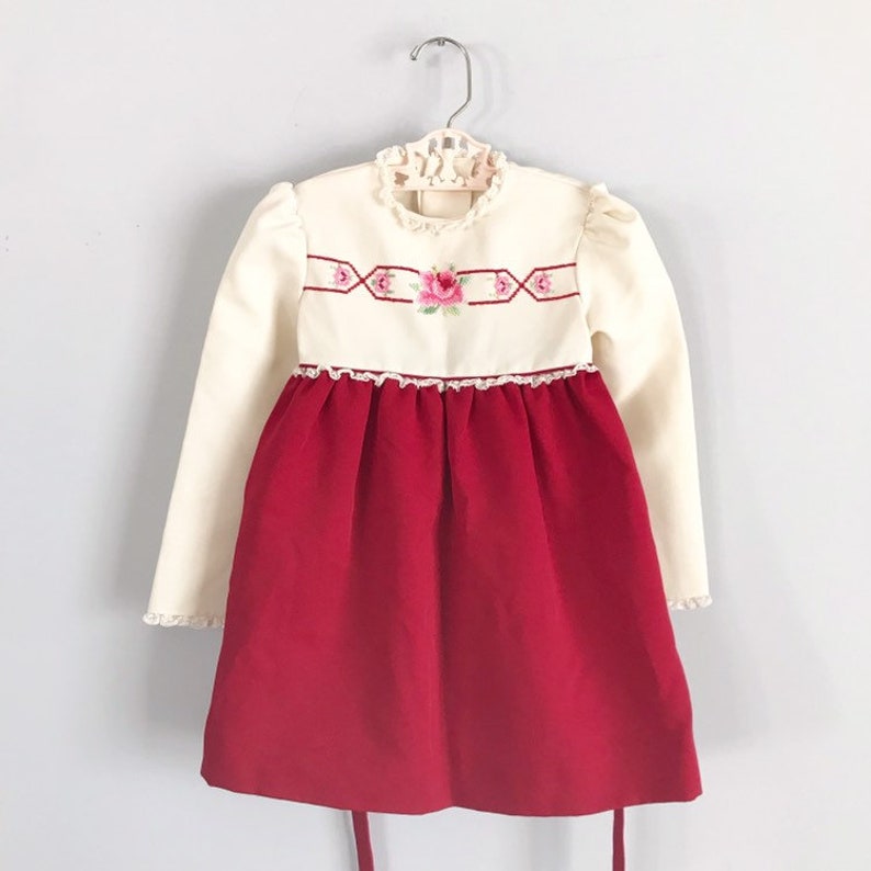 Gorgeous Vintage Royal Embroidered Rose Cream /& Merlot Party Dress Size 5 OSVKC0554
