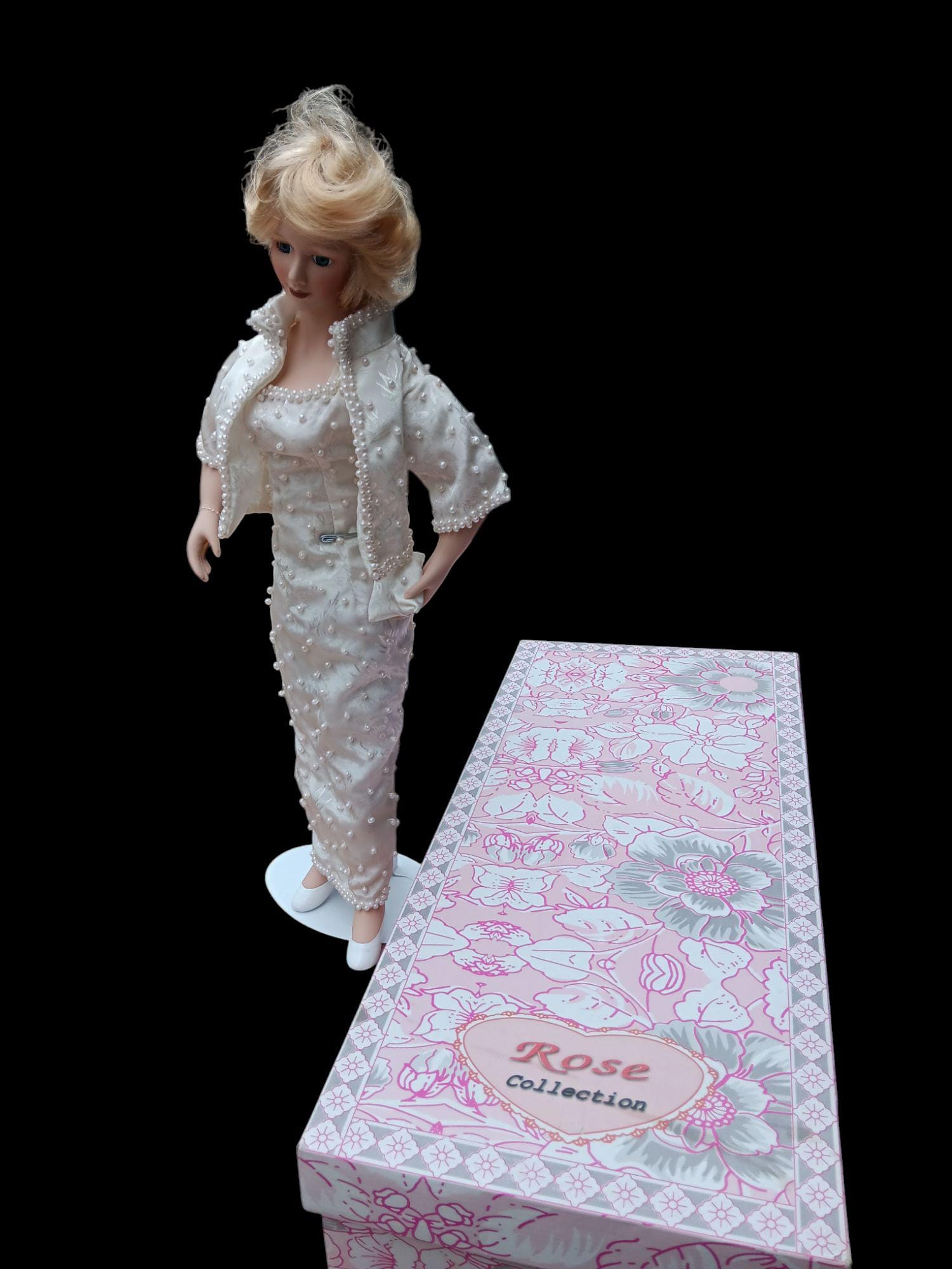 ダイアナドール Love, Diana Shopper Playset with 13 inch Doll | eBay