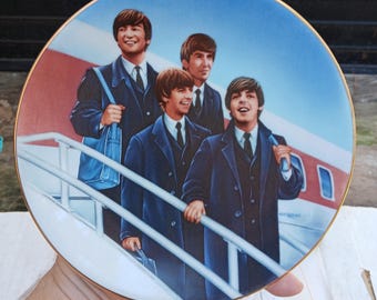 Beatles Collector Plate 1991 “Hello America” – Delphi Nate Giorgio Art – Limited Edition 150 Firing Days – With COA & Box – Vintage Rock Mem