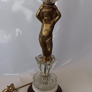 VINTAGE CHERUB PUTTI Brass and Crystal Table Lamp Mid-century Hollywood Regency