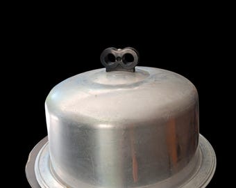 Vintage West Bend Aluminum Cake Carrier Saver Locking Base Black Handle Retro