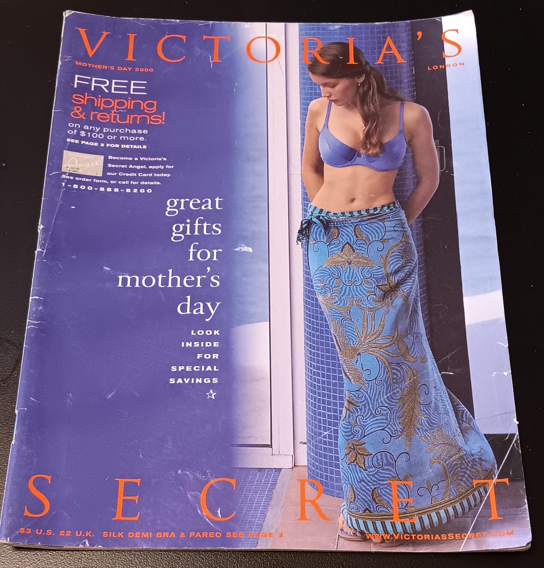 Victoria's Secret Mother's Day 2000 Catalog – Featuring Laetitia