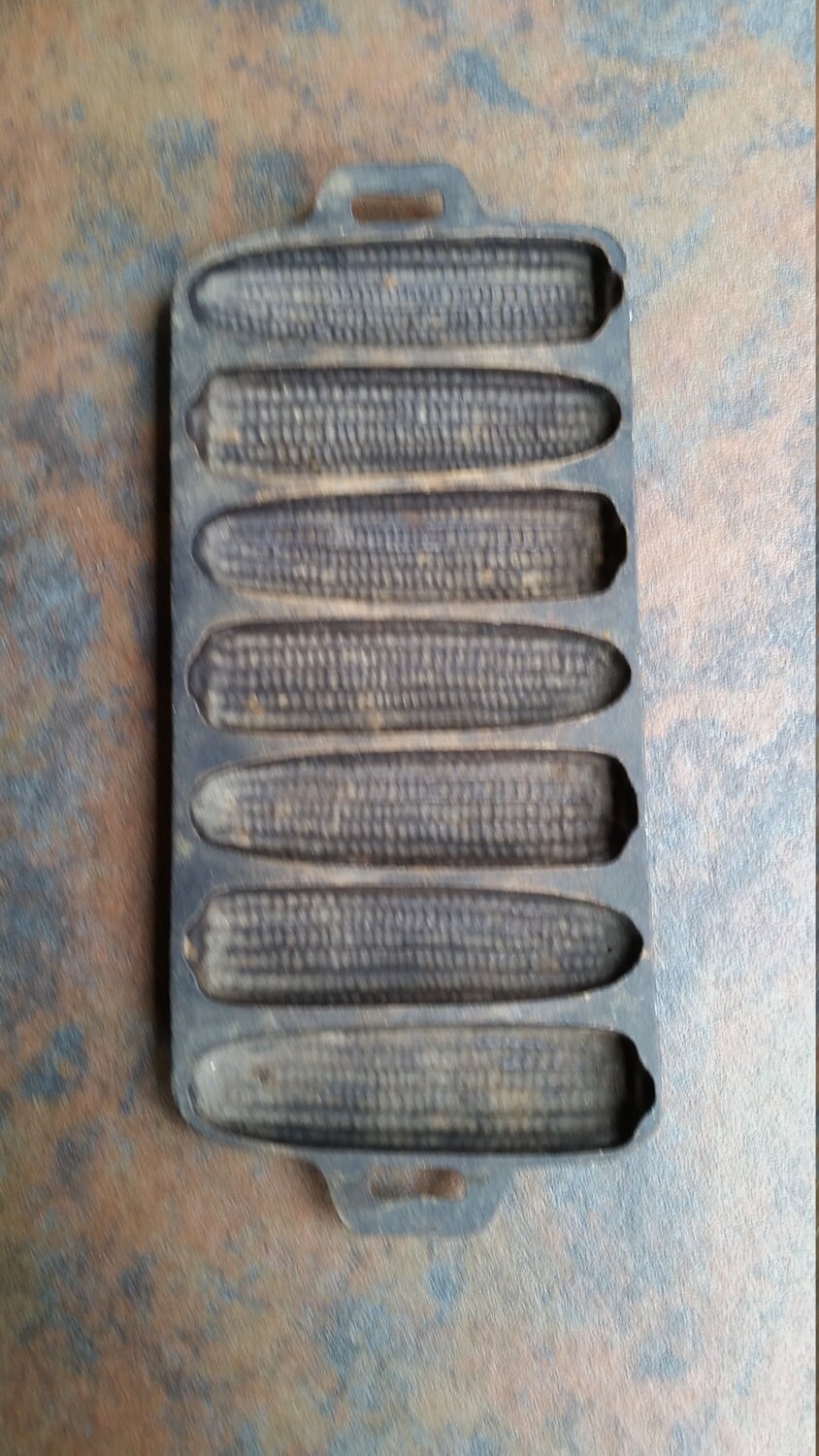 Vintage Cast Iron Corn Stick Pan BSR 7S Z