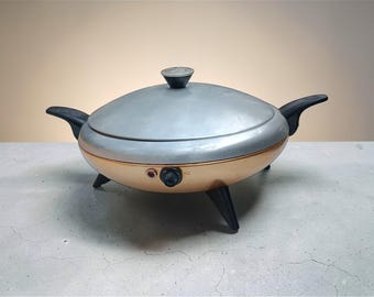 Vintage Cory Party Chef Electric Skillet Model DEC Mid Century Buffet Cooker Atomic Age Tabletop Cooker 1950s Entertaining Appliance