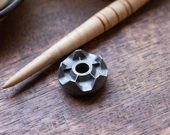 Spindle Whorl | 27g | Hand Cast | Pewter