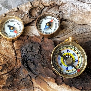 Tiniest Brass Compass - READ DESCRIPTION Rustic 15mm & 20mm Mini Compass, Pendant, Charm, Steampunk, Finding Your Way Jewelry Supply
