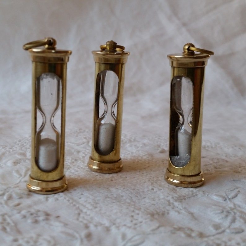 Antique Brass Mini Maritime Sand Timer Key Chain Ring Nautical Pirate hourglass