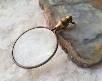 Magnifying Glass Monocle, Rustic Vintage Style Solid Brass Steampunk Pendant Mixed Media Art Supply