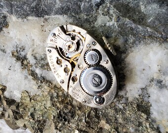 ElGIN Movimento dell'orologio, Meccanismo svizzero, Piccolo piccolo 23mm x 13mm ovale, Steampunk, Tecnica mista, Fornitura di gioielli, Parti antiche A2106