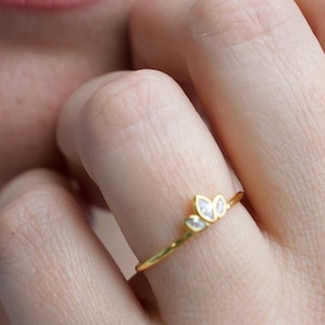 Dainty stacking ring| Stacking ring| Minimalist stacking ring with cz| CZ band ring| dainty stacking ring sterling silver and CZ