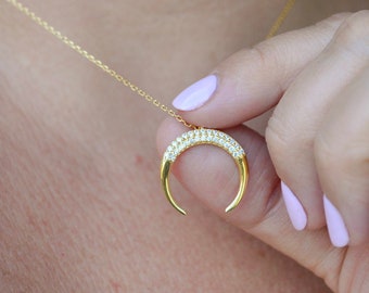 Crescent moon necklace| moon necklace| sterling silver crescent moon
