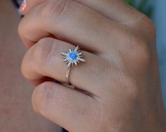 Starburst opal ring| silver opal star ring| North Star opal ring