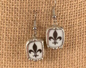 Broken China Fleur de Lis Earrings -  #21,451