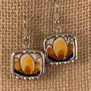Broken china earrings --  #21,907