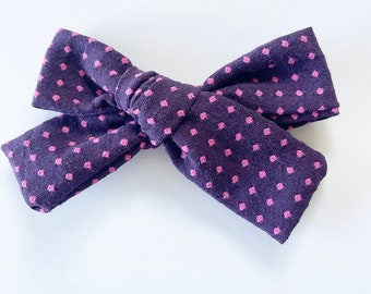 Purple with pink dot single