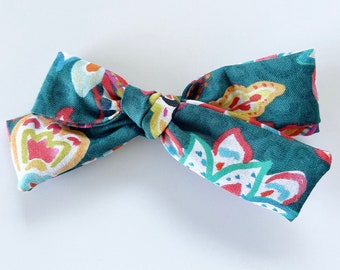 Funky floral single