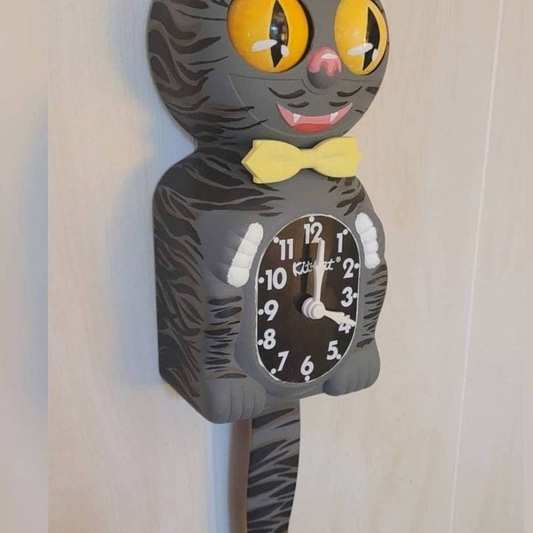 Grey Tabby Kit Cat Clock