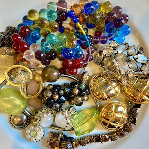 Junk jewelry costume vintage, new mixed lot grab bag 1/2 lb bulk jewelry for crafts some wearable, beads, clip earrings, necklace, bracelets