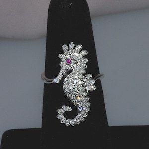 18k, seahorse ring, diamond, ruby, nature, animal, white gold, Sealife, tropical, woman's, teenager