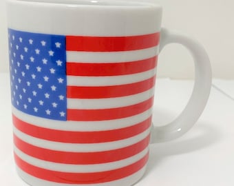 Vintage patriotic USA american flag mug Bergquist imports mcm cup coffee tea