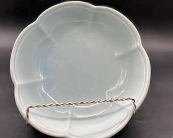 Vintage McCoy USA 7528 Pottery Bowl Light Blue Turquoise Scalloped