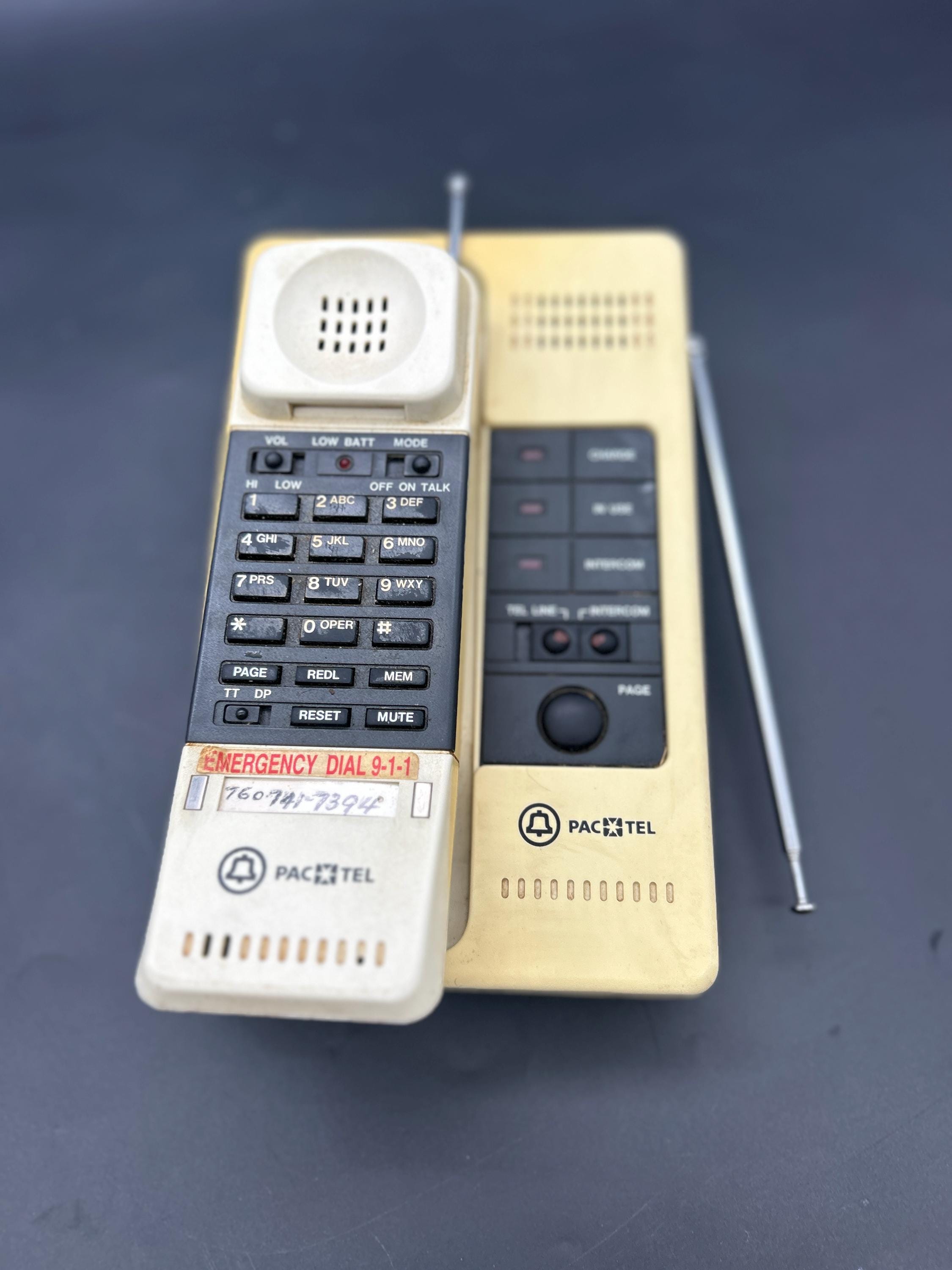 Vintage 1988 PACTEL Cordless Phone CS8100 Ivory Color-collectible