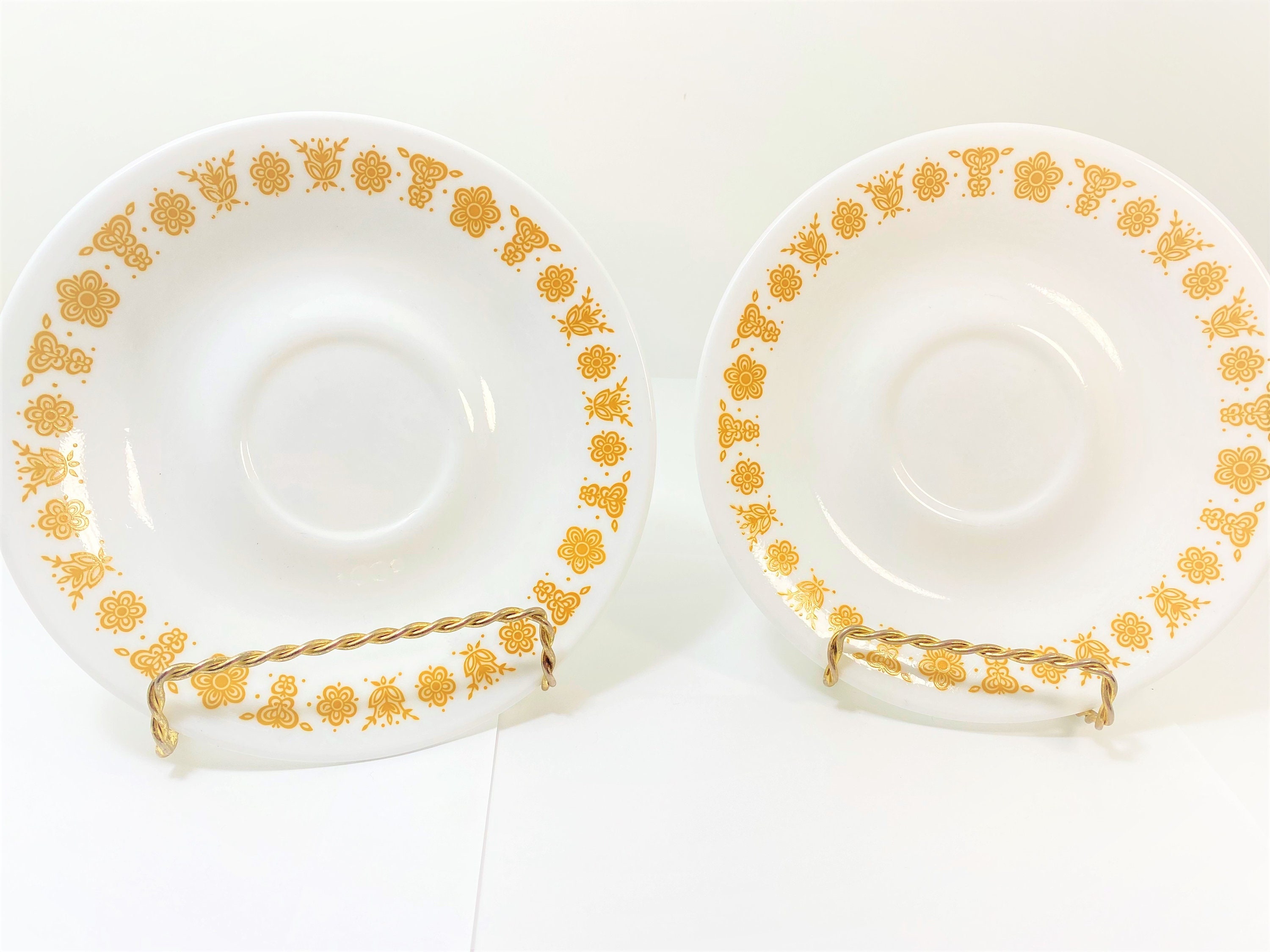 ヴィンテージ コレル バタフライ ゴールド ソーサー 2個セット - Etsy 日本