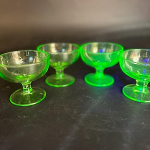 Vintage Hazel Atlas Ovide Green Uranium Glass Sherbet Cup Lot of 4 GLOWS!